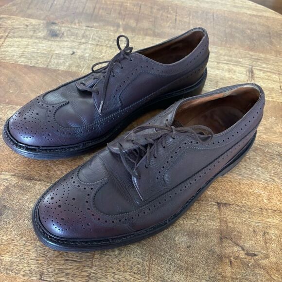 Vintage Florsheim Imperial Burgundy V Cleat heavy punched wing tip oxfords 8.5 C - Picture 1 of 9